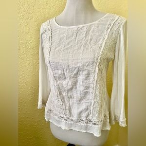 White cozy Cynthia Rowley top, Size Medium